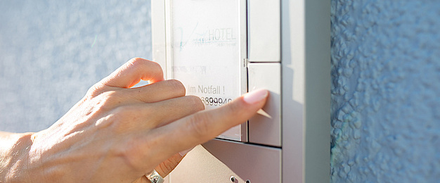 Sprech­anlagen bei Elektro Schulze GmbH in Eckental